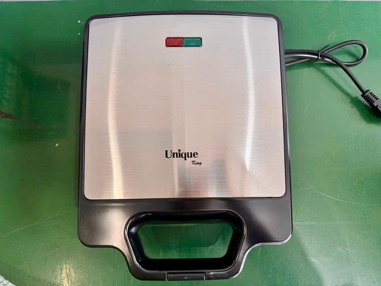 ساندویچ ساز 4 کاره یونیک- قدرت 3000W وات مدل MN-2080
